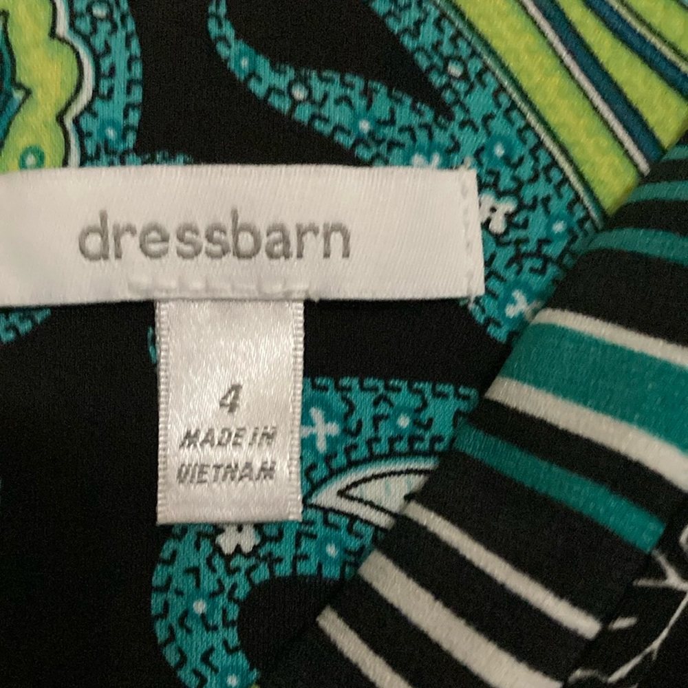 Dress Barn FLARED, SLEEVELESS, PAISLEY DRESS - Picture 10 of 11
